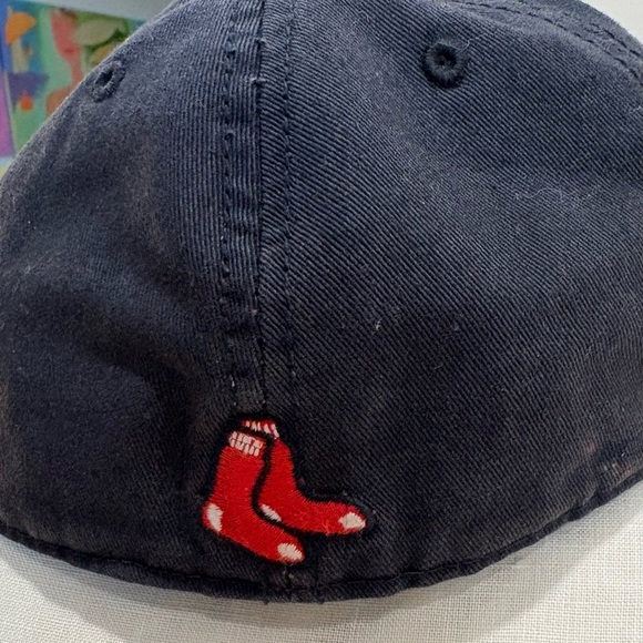 Boston Red Sox Navy Blue Baseball Hat MLB Genuine Merchandise Size Small - Picture 7 of 7
